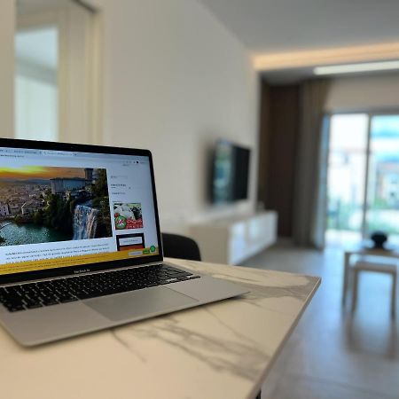 Naiade Apartment - Parcheggio Privato Coperto Incluso Isola di Liri Εξωτερικό φωτογραφία